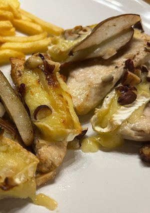 Körtés-camembertes csirkemell recept fotója