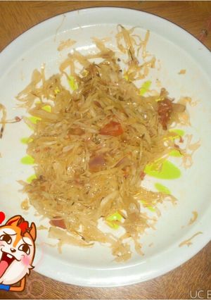A picture of Fried cabbage.