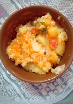 A picture of Potato veg.
