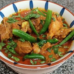 A picture of Chili Desi chicken.