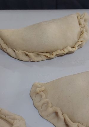 Una foto de Masa para empanadas fritas