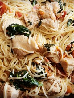 A picture of Tuscan Chicken Pasta.