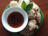Cireng salju bumbu rujak