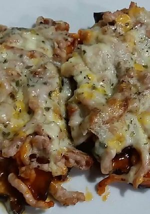 Foto principal de Berenjenas en rodajas al horno con carne de pollo
