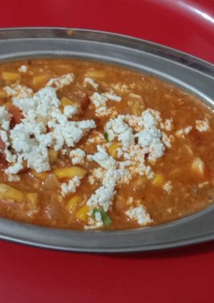 कॉर्न लौकी ग्रेवी (Corn Lauki Gravy recipe in Hindi) रेसिपी मुख्य फोटो