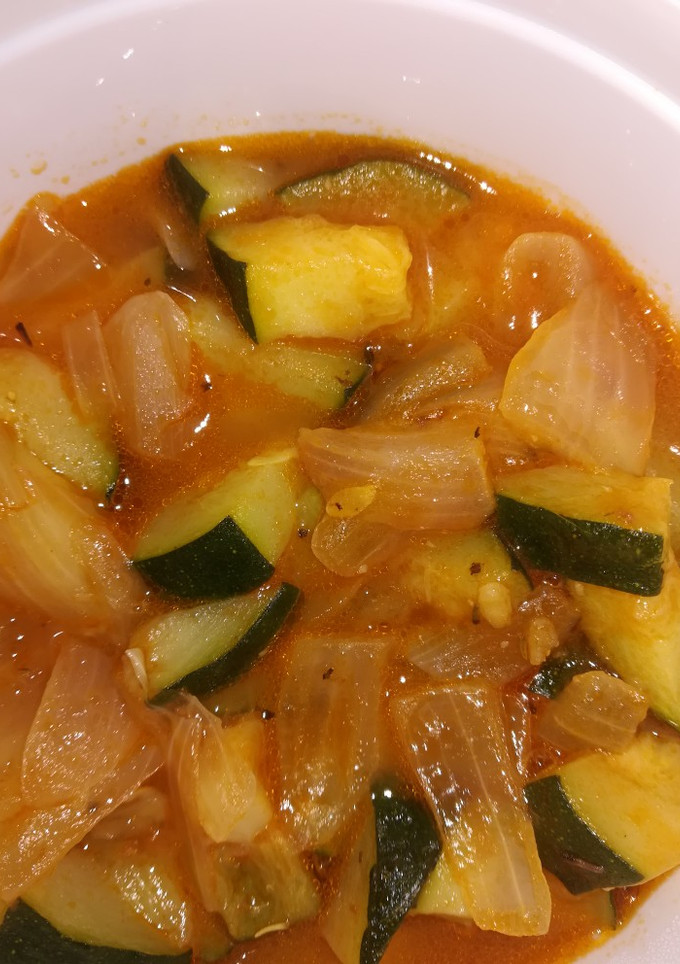 Una foto de Verduras con tomate