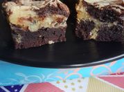 Gambar brownis cream cheese panggang