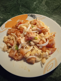 Una foto de Ensalada de alubias