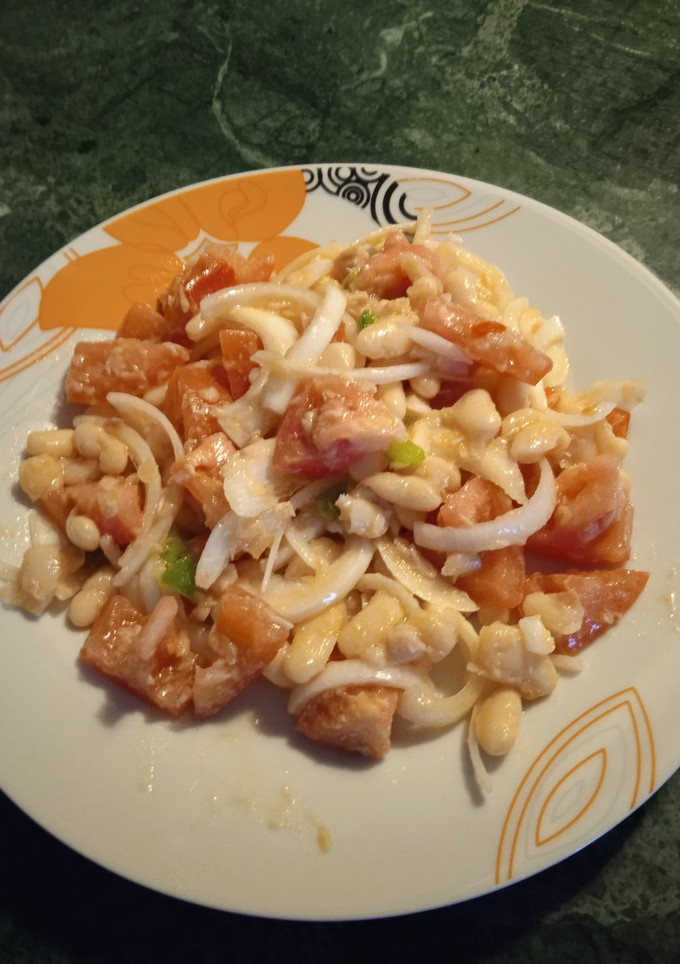Una foto de Ensalada de alubias