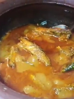 பொரிச்ச மத்திமீன் குழம்பு செய்முறை முக்கிய புகைப்படம்