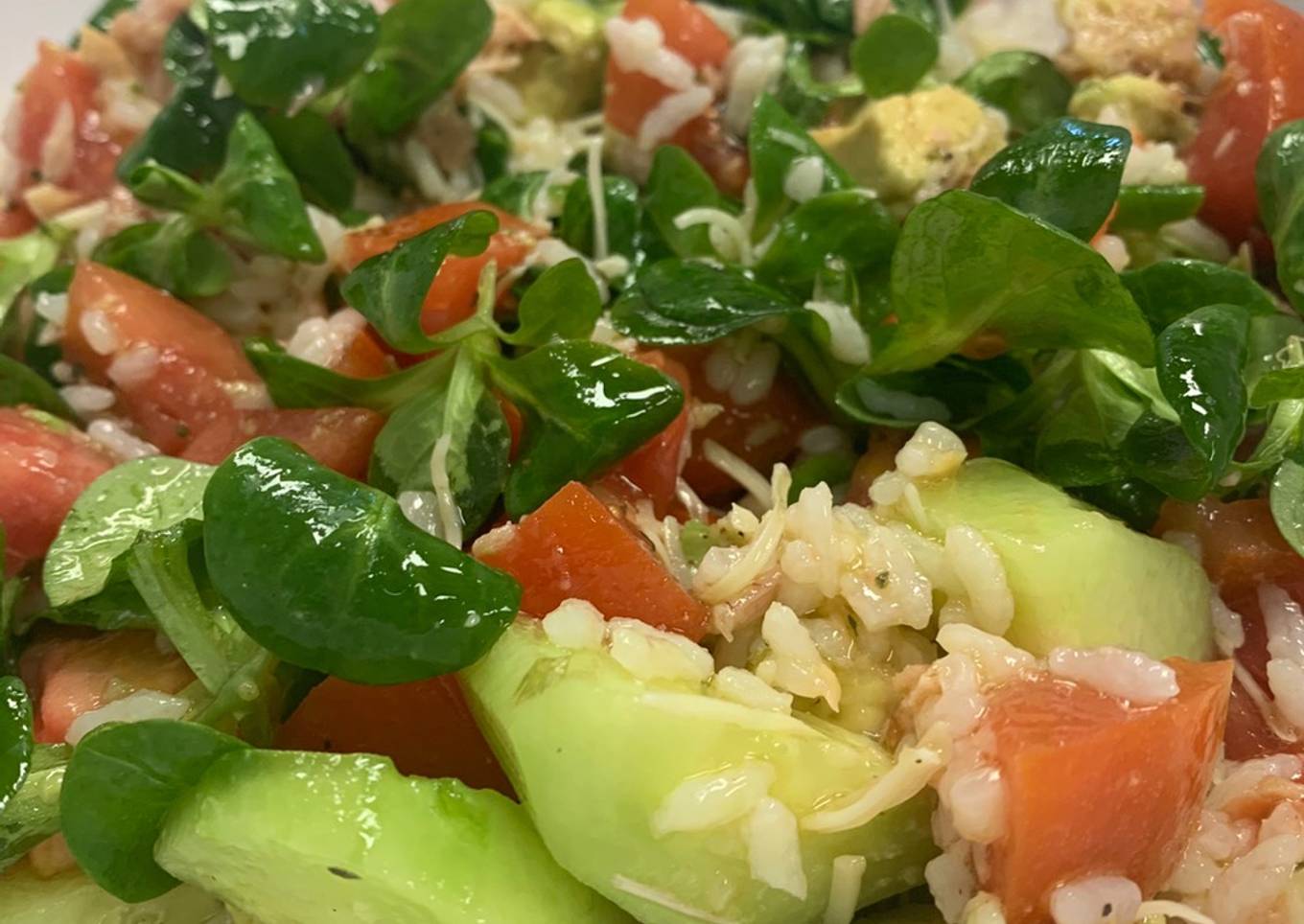 Ensalada ligera con canónigos