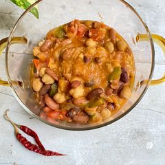 A picture of Easy chickpea and kidney beans chilli.