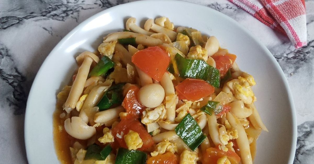 Ichki kiyimda jinnilik Super gozallik bilan super jinsiy aloqa