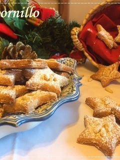 Una foto de Mantecadas de piñones