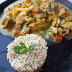 A picture of Mild Thai green curry.