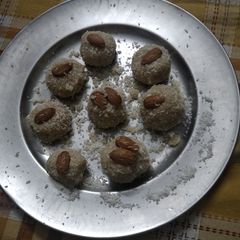 A picture of Homemade coconut ladoo with no preservatives(ganpati g ka bhog).