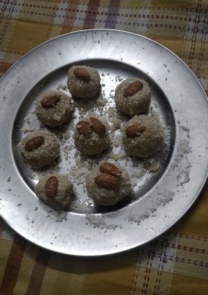 A picture of Homemade coconut ladoo with no preservatives(ganpati g ka bhog).