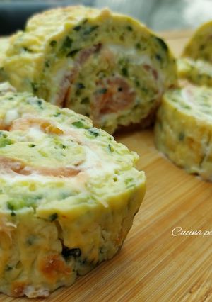 Une photo de Roulė de courgettes au saumon et fromage