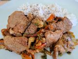 Χοιρινό Moo Shu με ρύζι καρύδας C&G