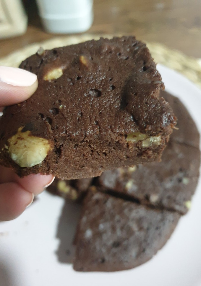 Una foto de Brownie sin Harina y sin horno🙆‍♀️