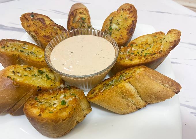 Recipe of Favorite Garlic Bread and Baked Beans Dip