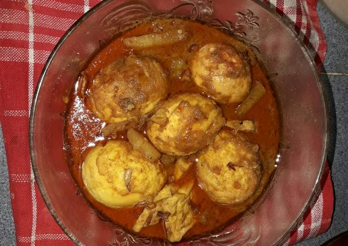 Rendang telur