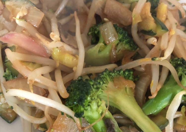 Recipe of Quick Green Veg StirFry with Beanshoots