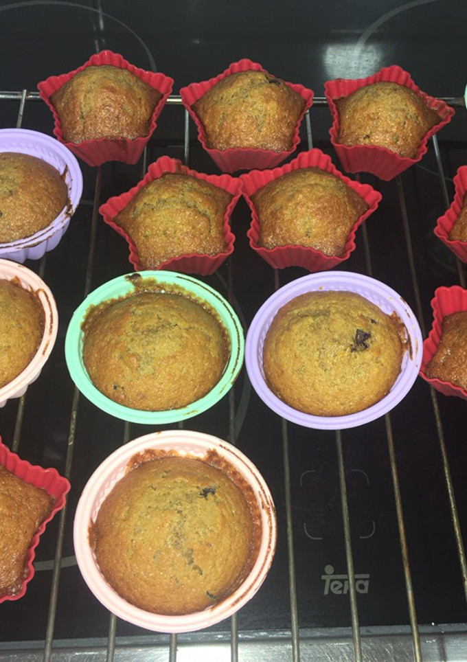 Una foto de Muffins de plátano y chocolate