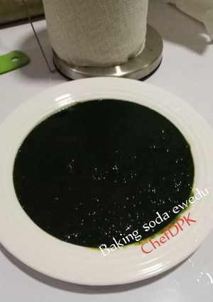 A picture of Jute leaf "ewedu" (bicarbonate method).