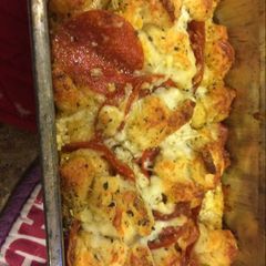 A picture of Pull Apart Pizza Bites.