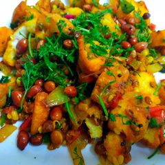 A picture of Sprouts and bread poha.