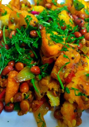 A picture of Sprouts and bread poha.