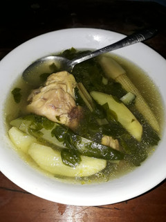 Una foto de Caldo de jilotas con Chipilín....🇸🇻