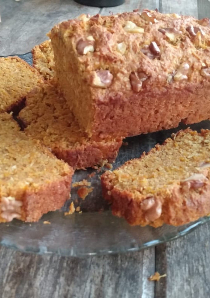 Una foto de 🥕Budín integral de zanahoria y naranja🍊vegano