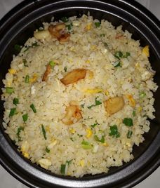 cơm chiên trứng tỏi