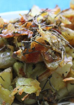 Foto principal de Patatas asadas al tomillo y orégano