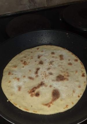 आलू के पराठे (aloo ke parathe recipe in Hindi) रेसिपी मुख्य फोटो