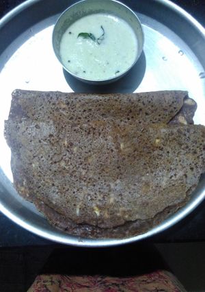 ராகி ரவா பன்னீர் தோசை செய்முறை முக்கிய புகைப்படம்
