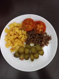 عکسی از دستور واویشکای گوشت چرخ کرده و سیب زمینی