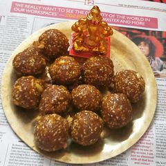 Coconut til laddu A picture of Coconut til laddu.