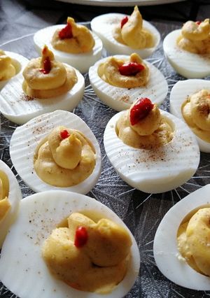 Töltött tojás recept fotója