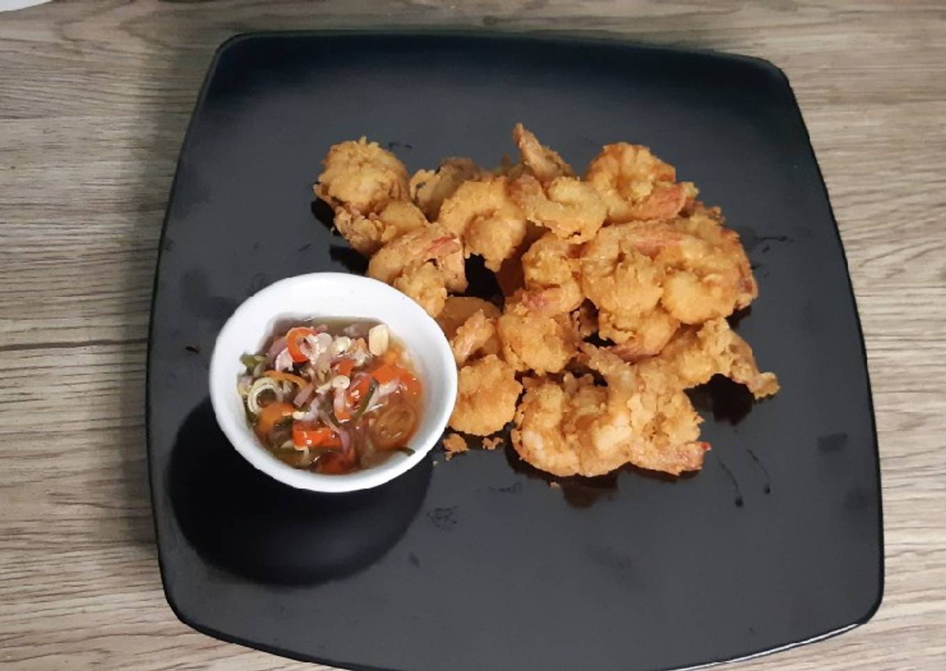 Udang tepung sambal matah