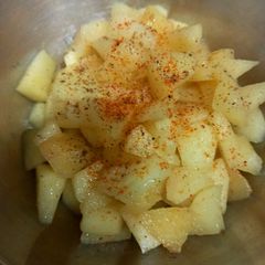 Snacks time, Tangy apple 🍏 🍏 A picture of Snacks time, Tangy apple 🍏 🍏.