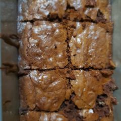 A picture of Old Fashioned Brownies.