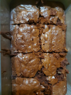 A picture of Old Fashioned Brownies.