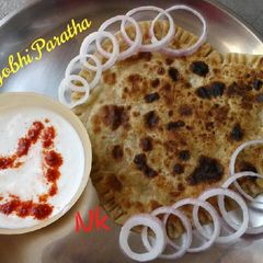 A picture of Gobhi (cauliflower) Paratha.