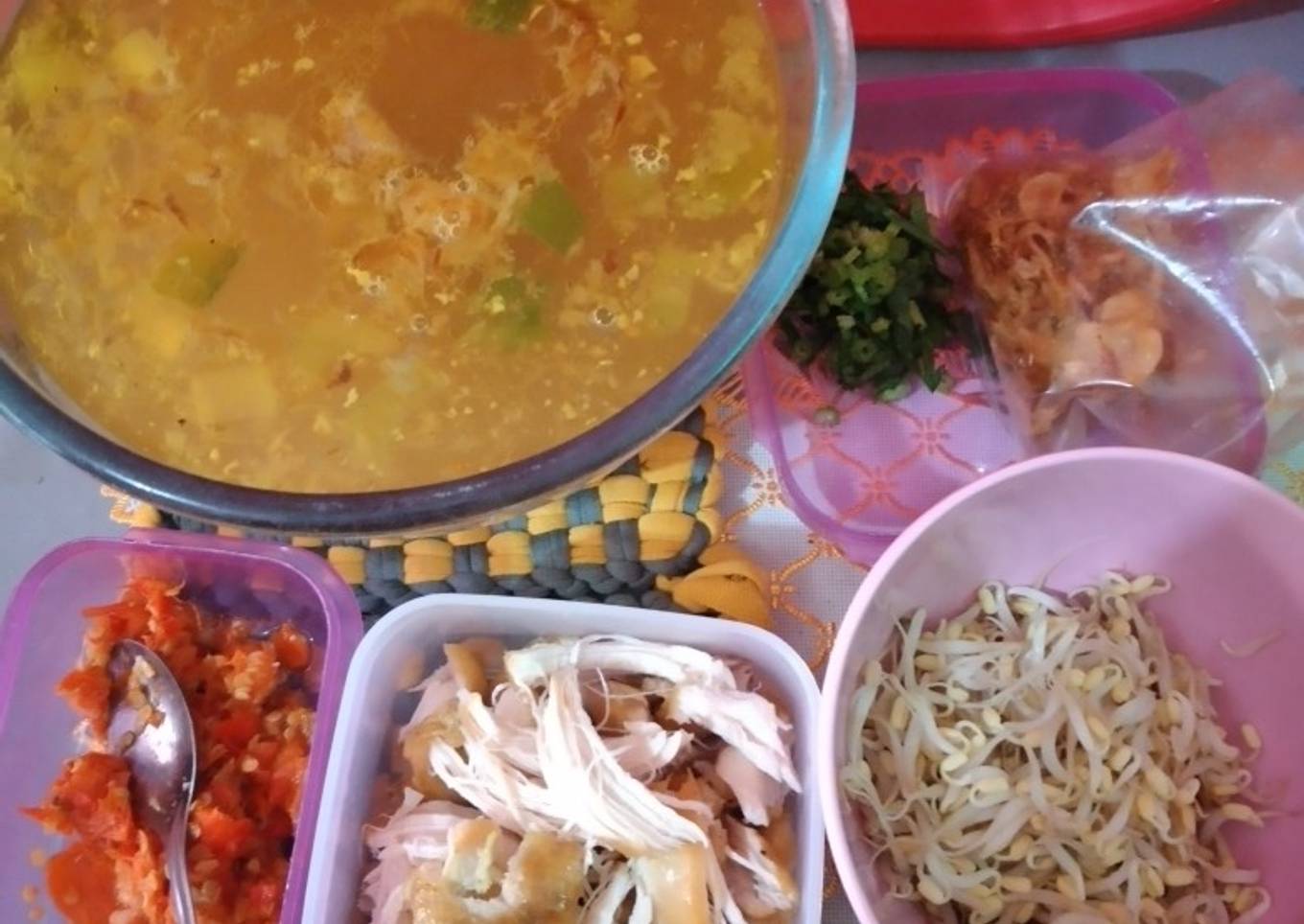 Soto ayam sederhana