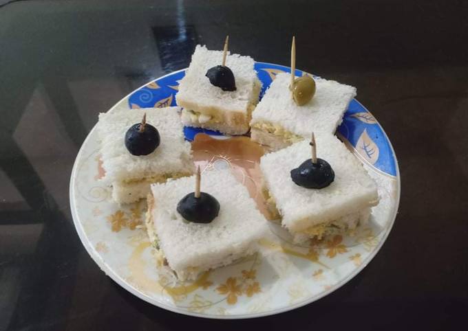 1 bite club sandwich Recipe