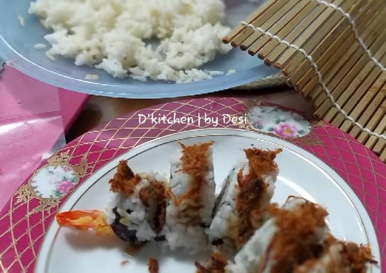 Shrimp roll sushi