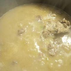 A picture of Lamb Stew the deconstructed one.